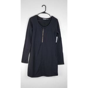 Athleta Dasher Dunic Tunic NWT in Black